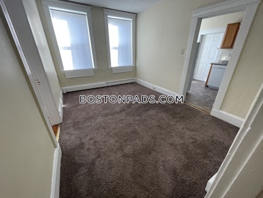 Boston - 3 Beds, 1 Baths