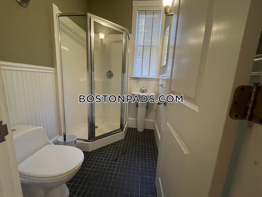 BOSTON - DORCHESTER - CENTER - 5 Beds, 2 Baths - Image 19