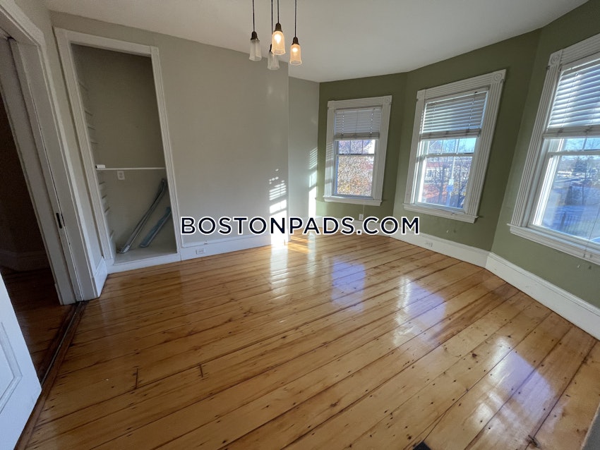 BOSTON - DORCHESTER - CENTER - 5 Beds, 2 Baths - Image 18