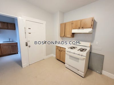 Chelsea Apartment for rent 3 Bedrooms 1 Bath - $2,745