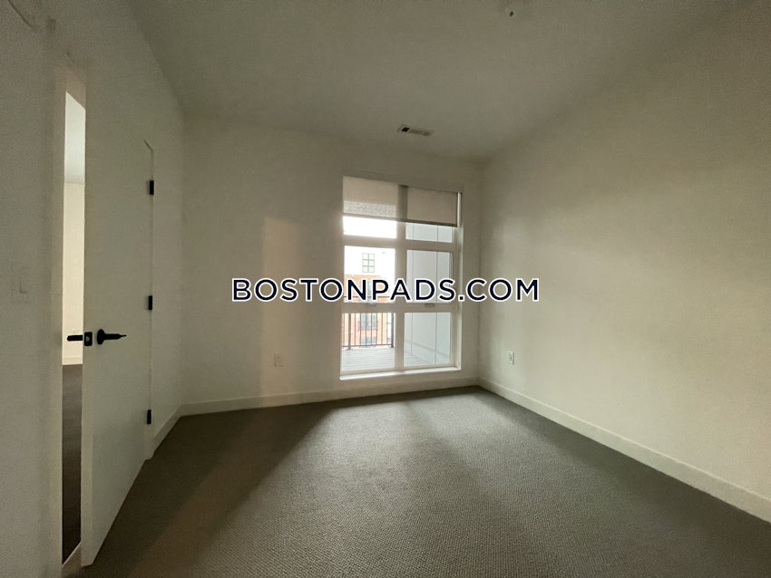 QUINCY - NORTH QUINCY - 2 Beds, 2 Baths - Image 21