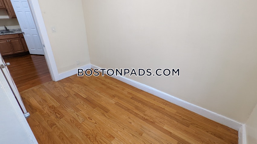 BOSTON - ROXBURY - 3 Beds, 1 Bath - Image 14