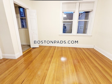 Boston - 2 Beds, 1 Baths