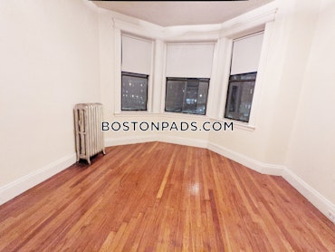 Boston - 0 Beds, 1 Baths