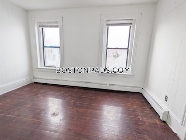 Boston - 4 Beds, 1 Baths