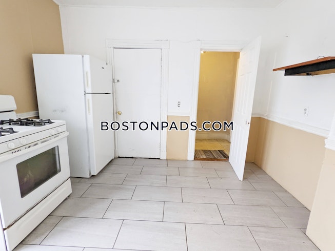 Boston - $4,000+ /mo