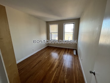 Boston - 3 Beds, 1.5 Baths