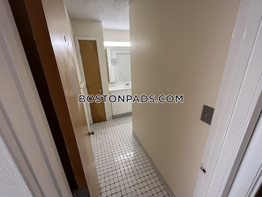 BOSTON - BRIGHTON - BRIGHTON CENTER - 2 Beds, 1.5 Baths - Image 22