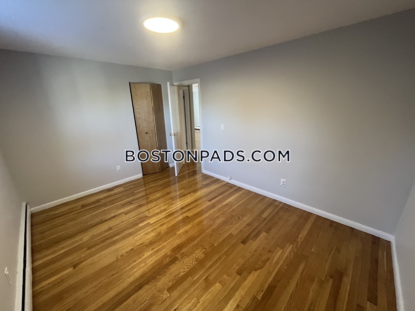 BROOKLINE- COOLIDGE CORNER - 2 Beds, 1 Bath - Image 20