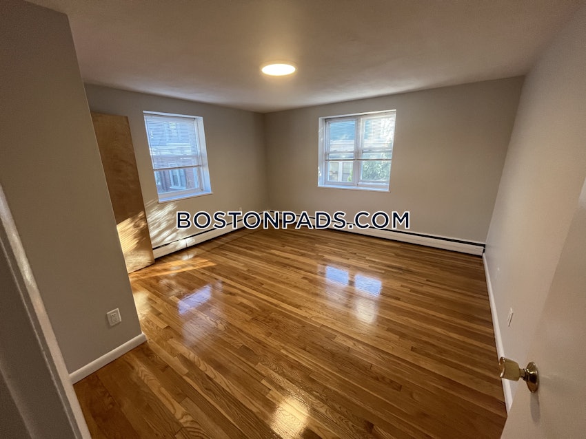 BROOKLINE- COOLIDGE CORNER - 2 Beds, 1 Bath - Image 13