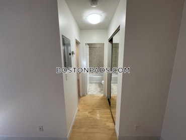 Boston - 1 Beds, 1 Baths