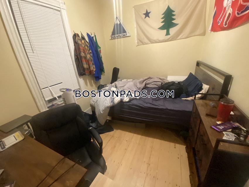 BOSTON - MISSION HILL - 5 Beds, 2 Baths - Image 34