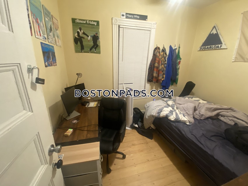 BOSTON - MISSION HILL - 5 Beds, 2 Baths - Image 33