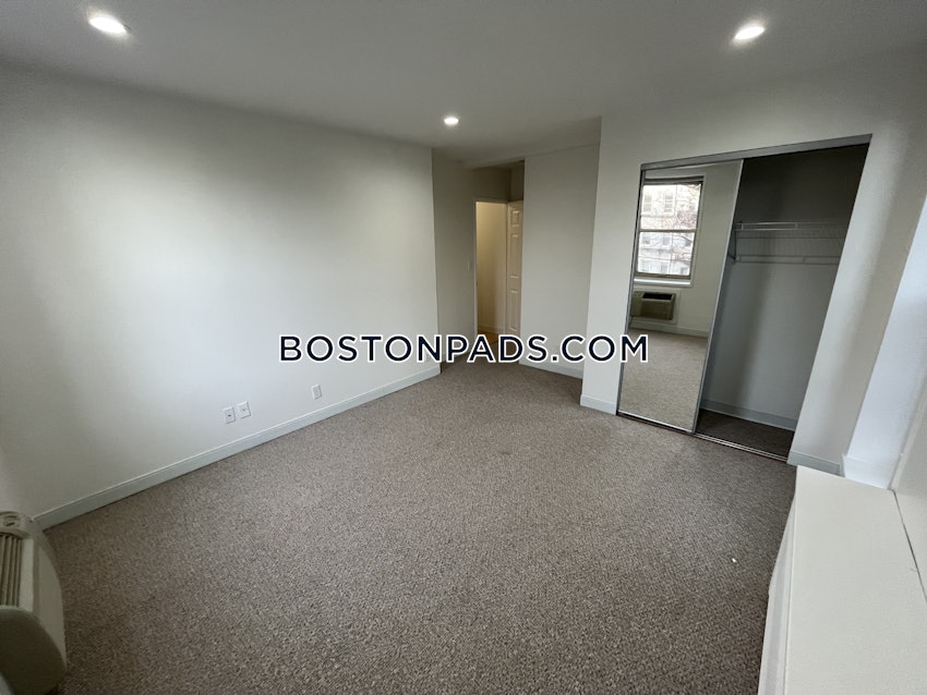 BOSTON - ALLSTON/BRIGHTON BORDER - 2 Beds, 1 Bath - Image 9