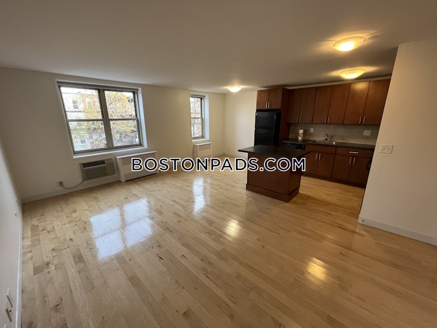 BOSTON - ALLSTON/BRIGHTON BORDER - 2 Beds, 1 Bath - Image 3