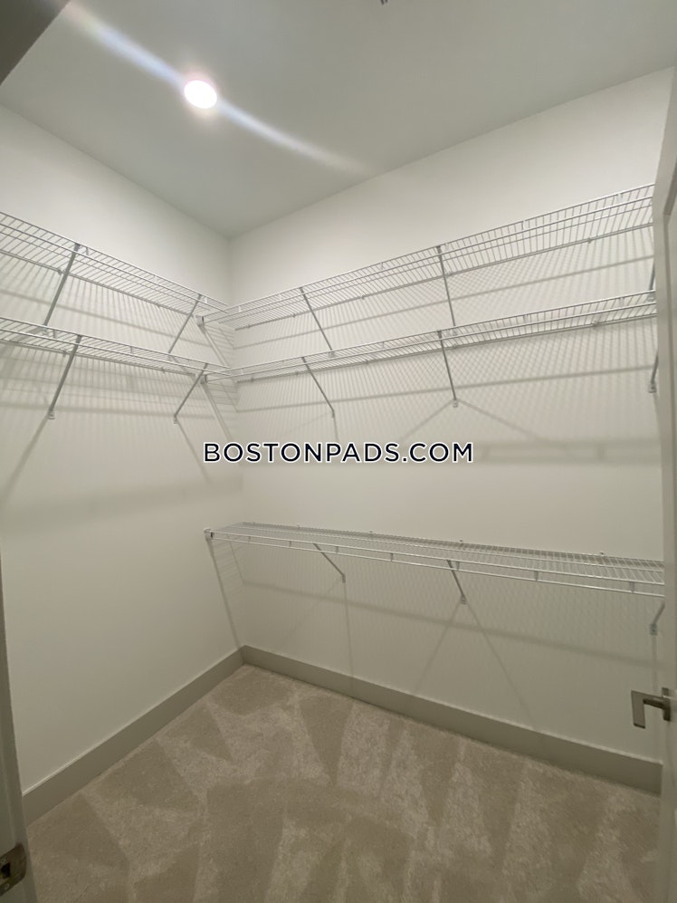 William St., Wellesley