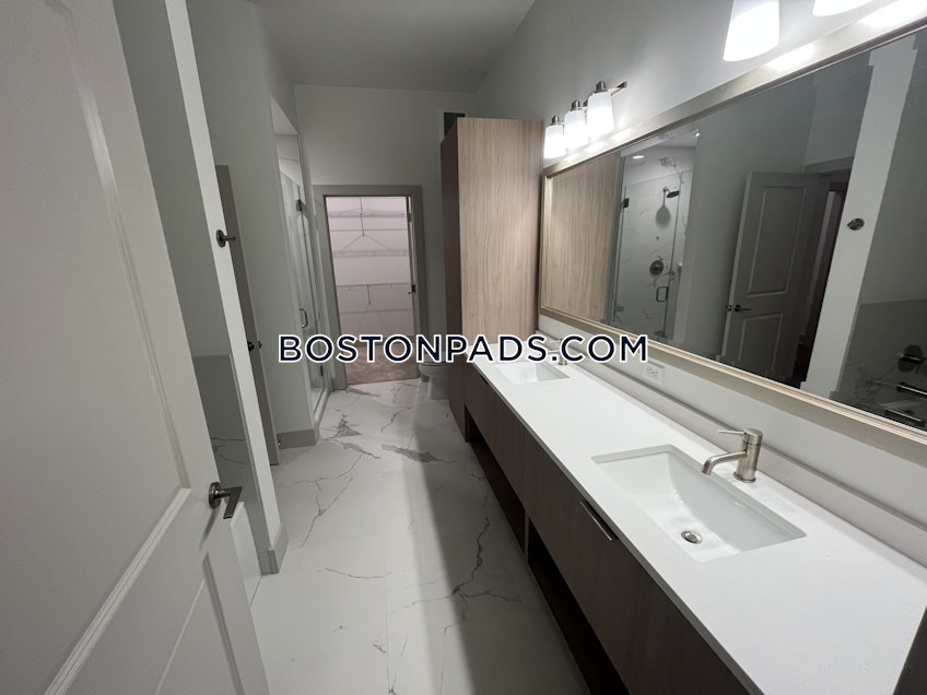 Wellesley - $3,759+ /month