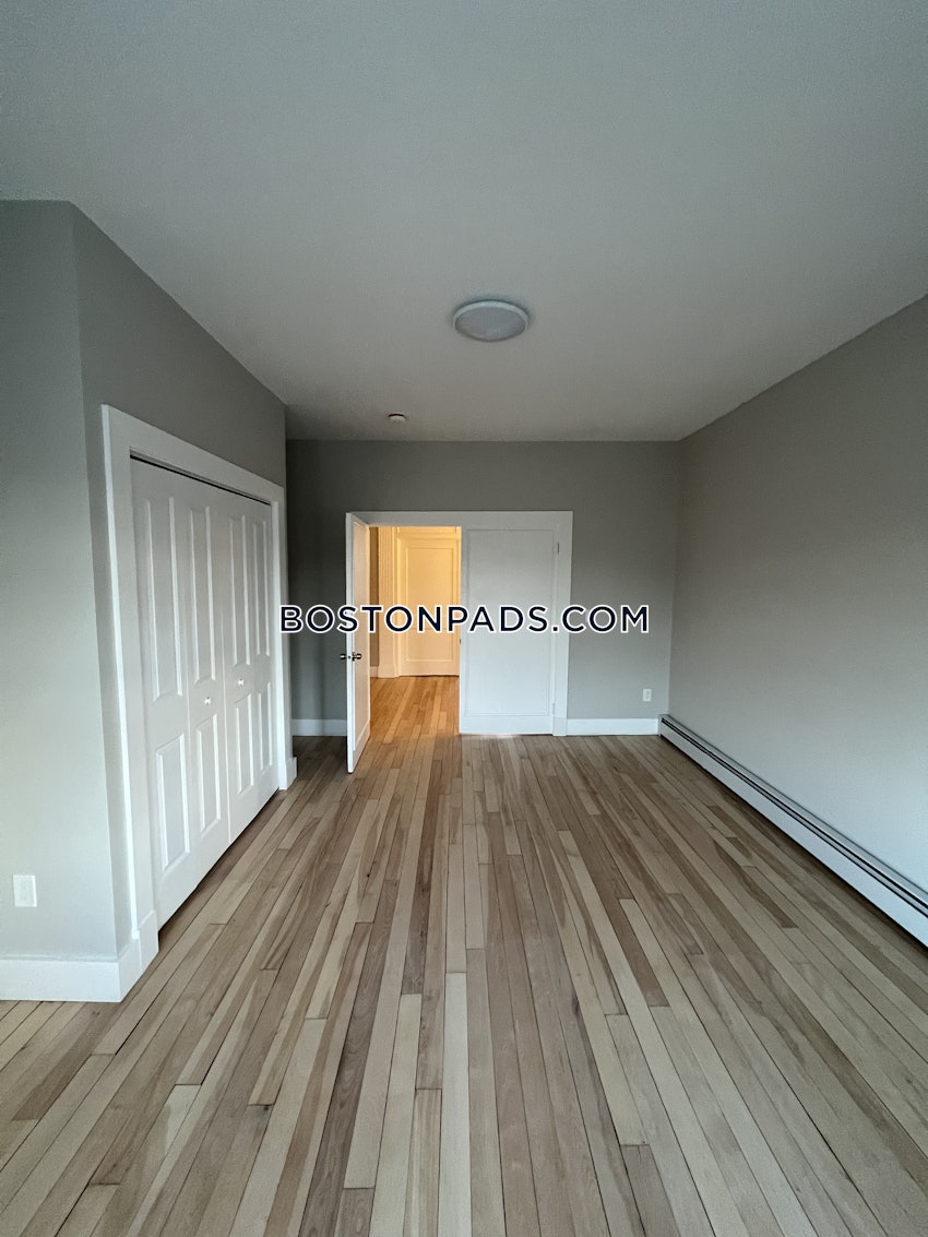 BOSTON - ALLSTON - 4 Beds, 2 Baths - Image 24