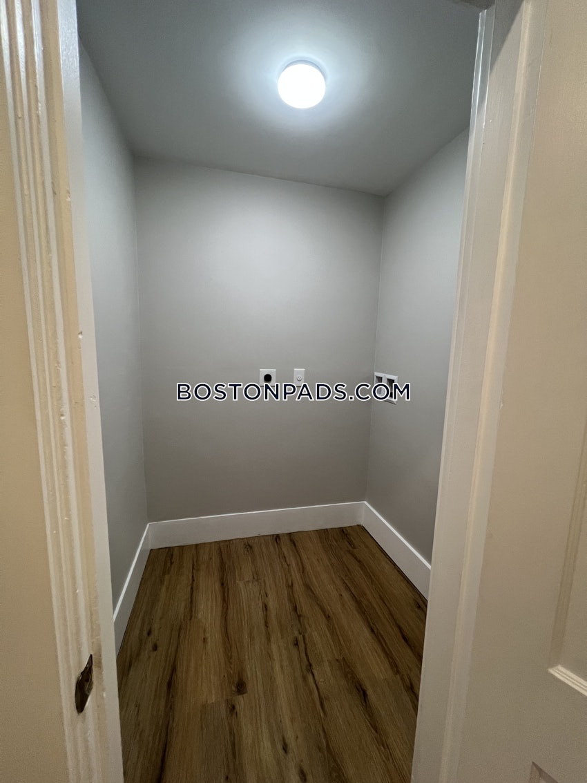 BOSTON - ALLSTON - 4 Beds, 2 Baths - Image 16