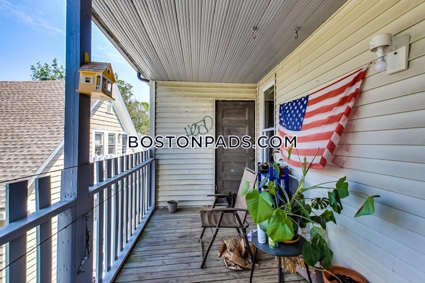 BOSTON - MISSION HILL - 5 Beds, 2 Baths - Image 41