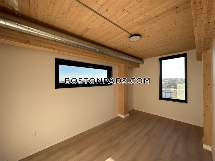 East Lenox St., Boston