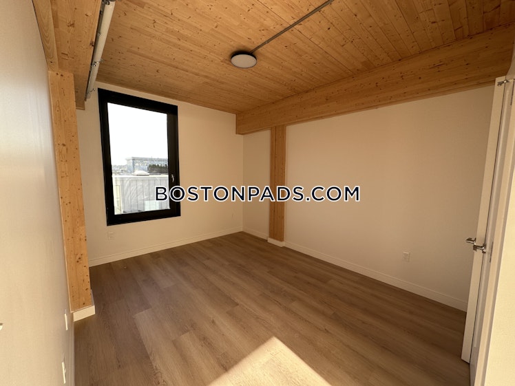 East Lenox St., Boston