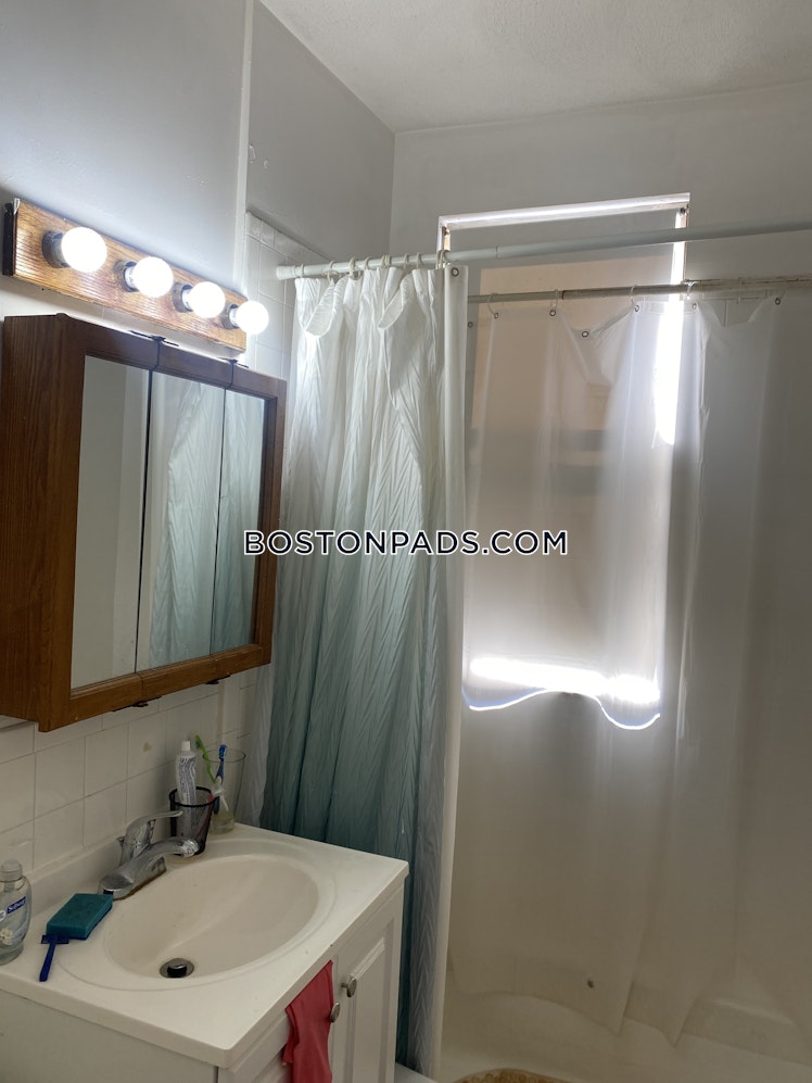 Scottfield Rd., Boston