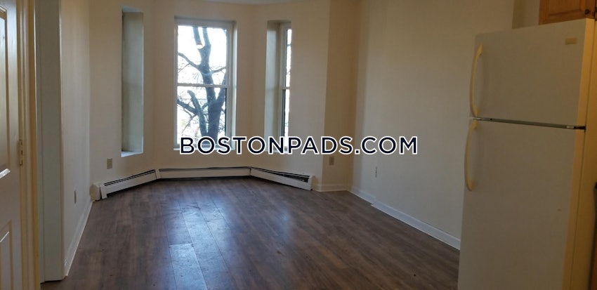 BOSTON - SOUTH END - 3 Beds, 1 Bath - Image 3