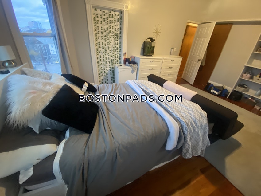 BOSTON - MISSION HILL - 4 Beds, 1 Bath - Image 32