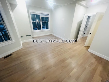 Boston - 2 Beds, 1 Baths