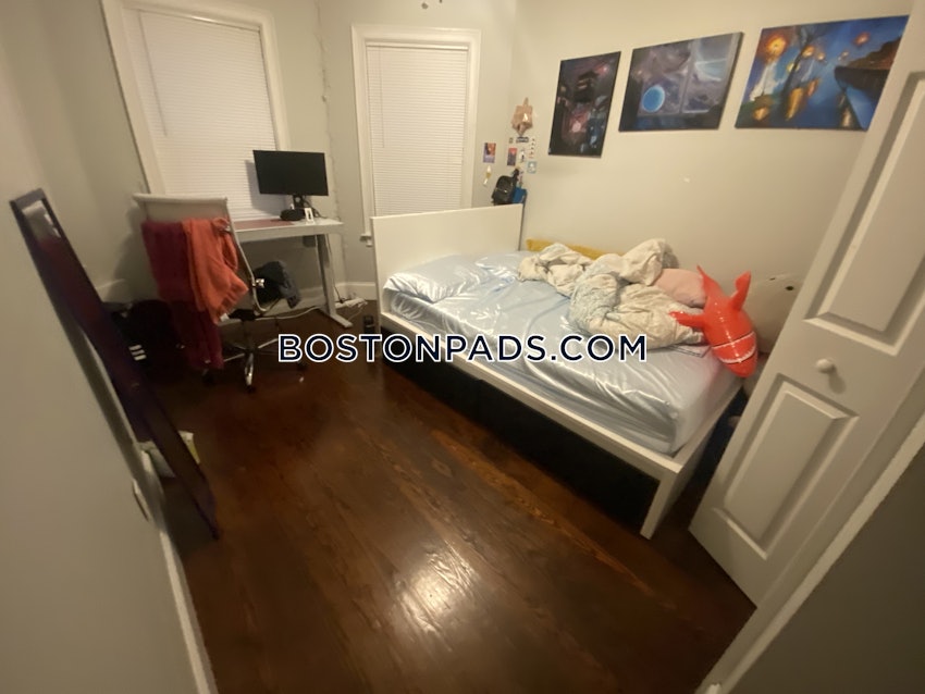 BOSTON - MISSION HILL - 4 Beds, 1 Bath - Image 19