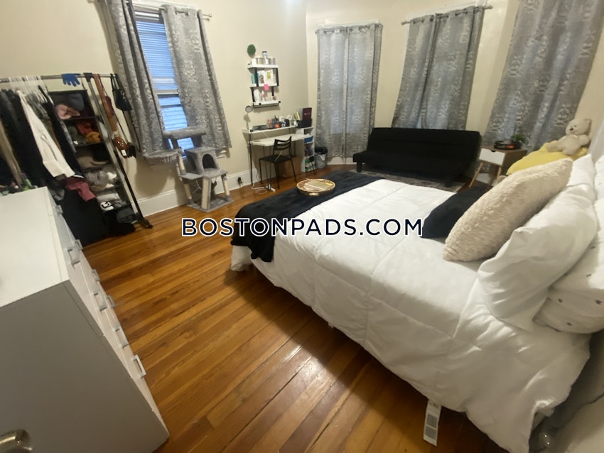 BOSTON - MISSION HILL - 4 Beds, 1 Bath - Image 25