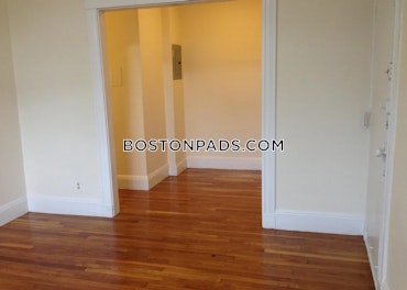 Boston - 1 Beds, 1 Baths