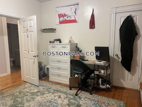 Sewall St. Roxbury Crossing photo 16