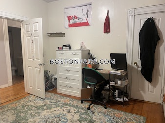 Sewall St. Roxbury Crossing