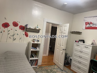 Sewall St. Roxbury Crossing