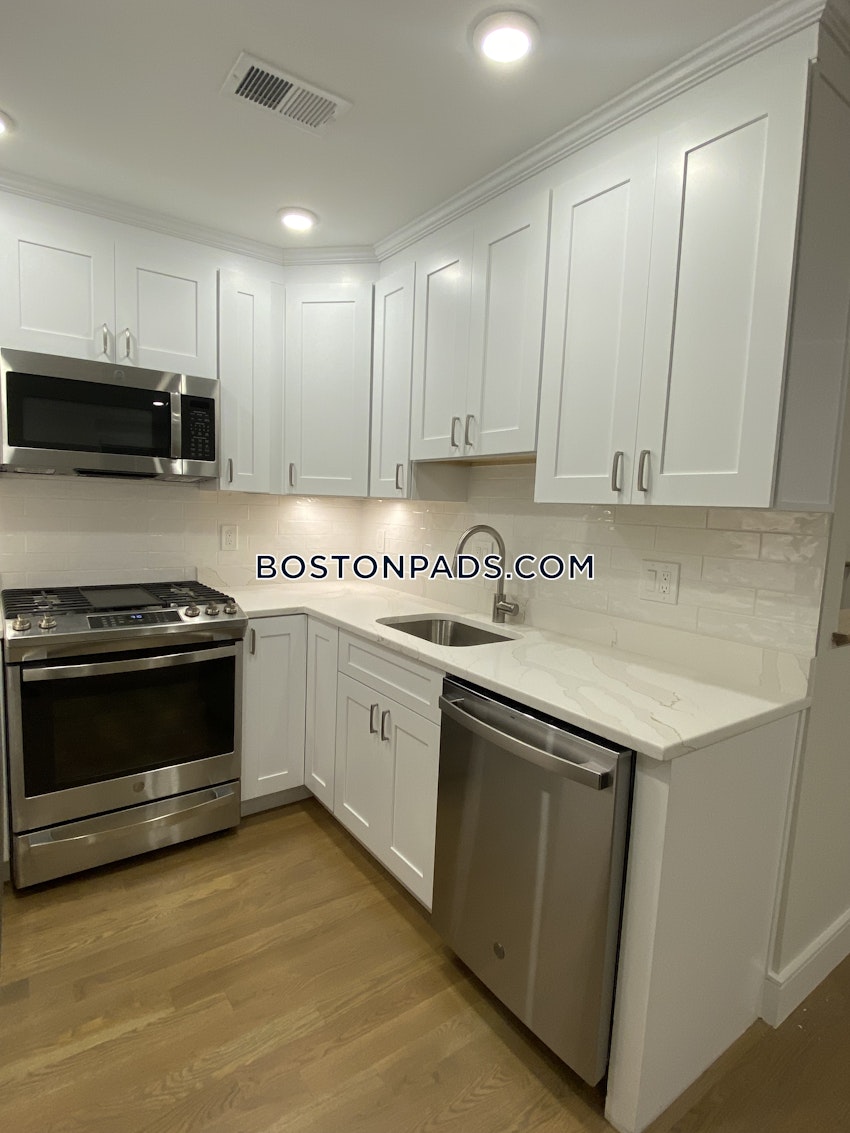 BOSTON - EAST BOSTON - JEFFRIES POINT - 2 Beds, 2 Baths - Image 8