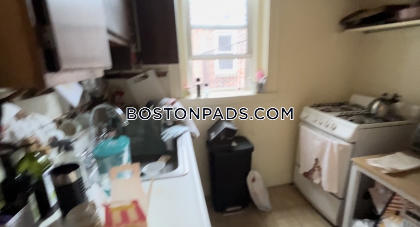 BOSTON - FENWAY/KENMORE - 1 Bed, 1 Bath - Image 4