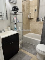 Commonwealth Ave., Boston