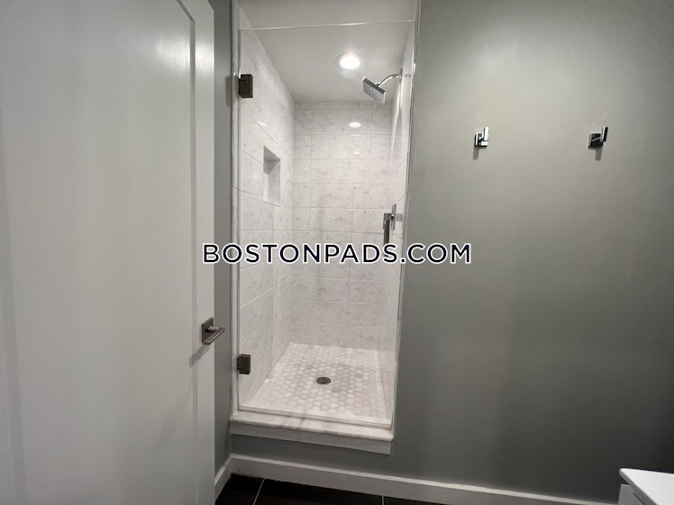 Massachuetts Ave., Boston