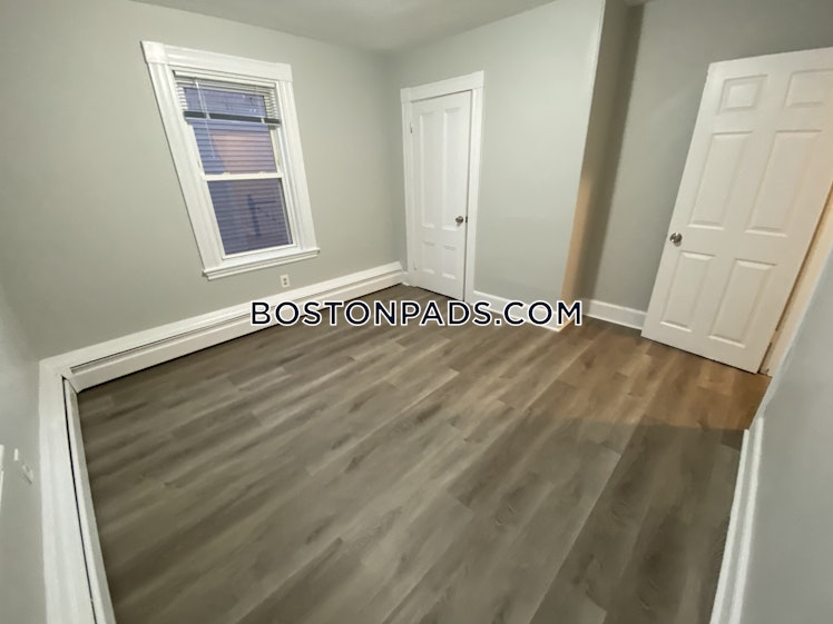 Swetts Ct., Watertown