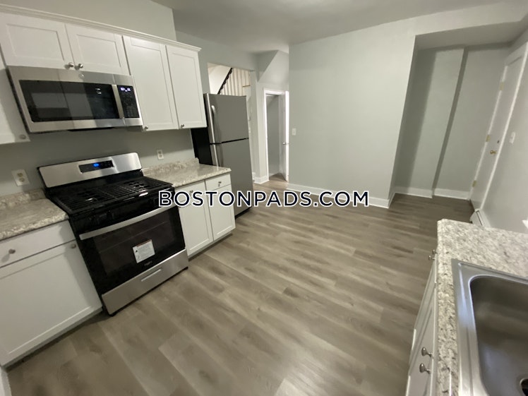 Swetts Ct., Watertown