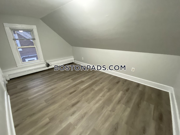 Swetts Ct., Watertown