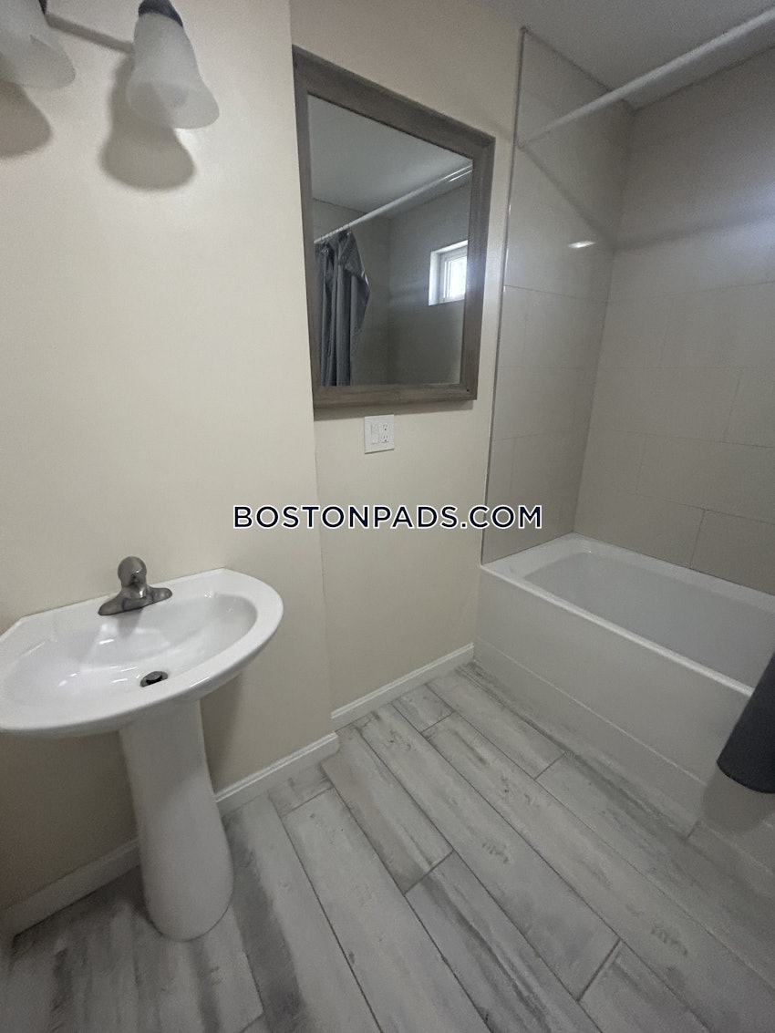 BOSTON - DORCHESTER - FOUR CORNERS - 3 Beds, 1 Bath - Image 13