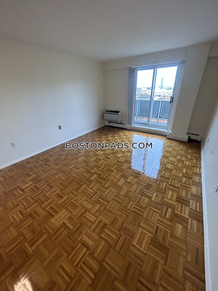 BROOKLINE- BOSTON UNIVERSITY - 2 Beds, 1.5 Baths - Image 31