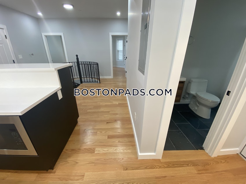BOSTON - ALLSTON - 4 Beds, 3 Baths - Image 57