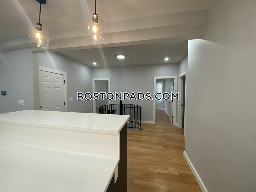 BOSTON - ALLSTON - 4 Beds, 3 Baths - Image 55