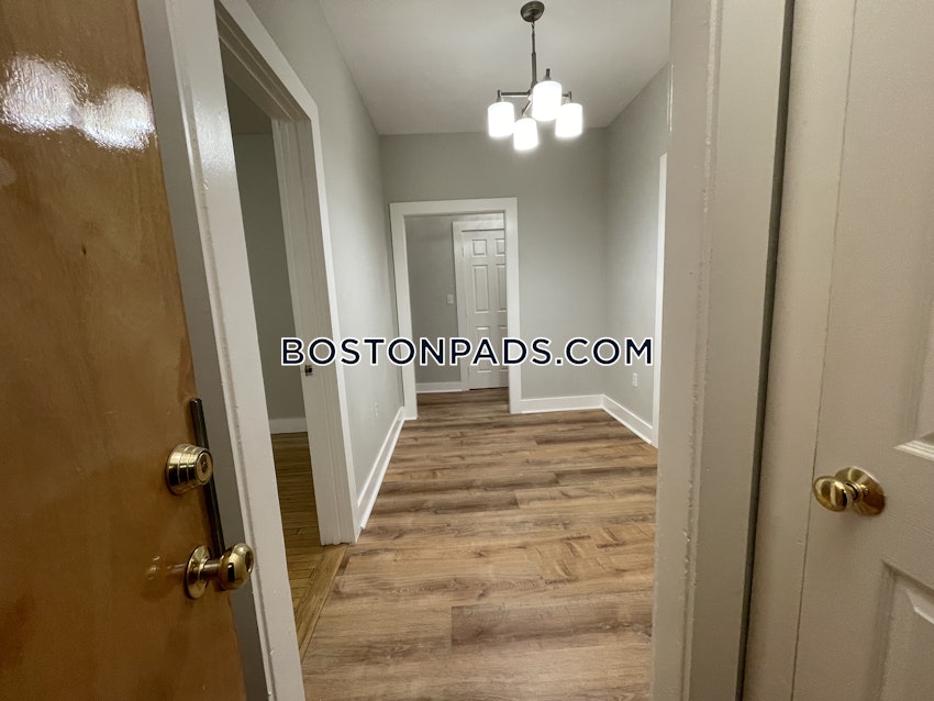 BOSTON - ALLSTON - 5 Beds, 2 Baths - Image 65