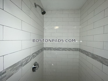 Boston - 5 Beds, 2 Baths