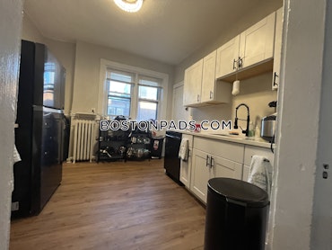 Boston - 4 Beds, 1 Baths